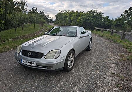 Mercedes-Benz SLK 200