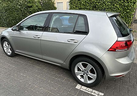 VW Golf Volkswagen 1.4 VII TSI BlueMotion Comfortline