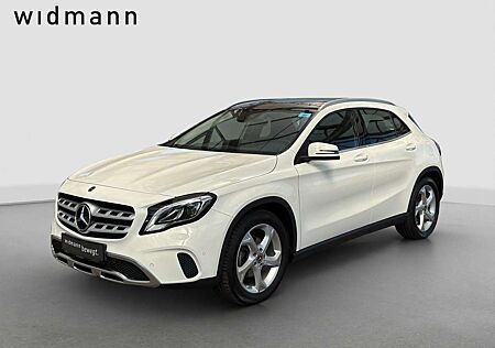 Mercedes-Benz GLA 180 *LED*Panorama*PDC*Kamera*Tempomat*DAB**