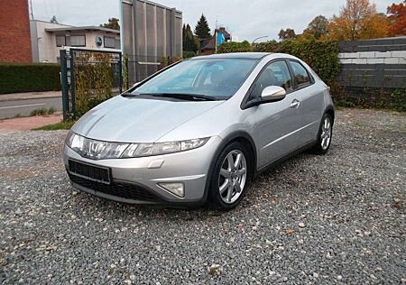 Honda Civic gebraucht kaufen Honda Civic Lim. 5-trg. 1.8 Executive,Pana.Dach,1.HAND