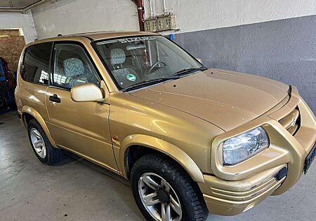 Suzuki Grand Vitara 2.0