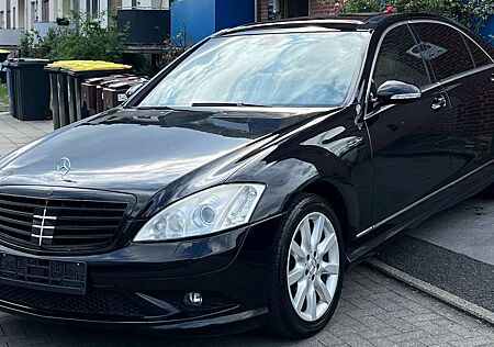 Mercedes-Benz S 320 Lang AMG-LINE *PANO-KAMERA-H&K*