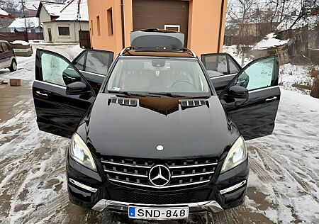 Mercedes-Benz ML 350 BlueTEC 4MATIC 7G-TRONIC Edition 1