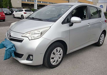 Toyota Verso-S Verso S Verso S 1.33 VVT-i Life