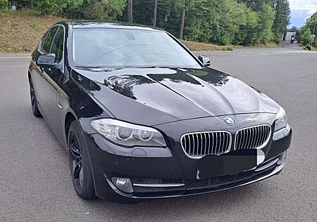 BMW 520 Diesel - Limousine -F10