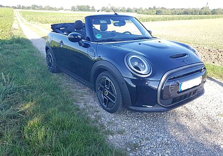 Mini Cooper SE Cabrio Head-Up HK HiFi ...