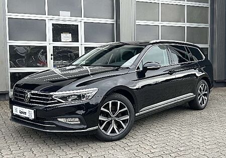 VW Passat Variant Volkswagen Elegance 4Motion Shz Matrix ACC