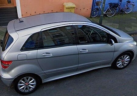 Mercedes-Benz B 180 CDI DPF