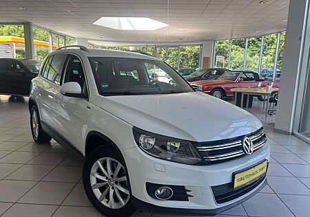 VW Tiguan Volkswagen Lounge Sport & Style BMT * 1.HAND *