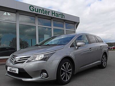 Toyota Avensis Kombi,Tempom.Automatik,ESP,TRC,elektr.Fensterh.Alu