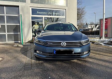 VW Passat Variant Volkswagen 2.0 TDI SCR 4Motion DSG (BMT) Highline