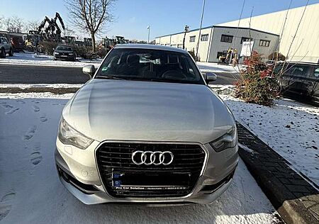Audi A1 1.4 TFSI Sportback S tronic line Sportpaket