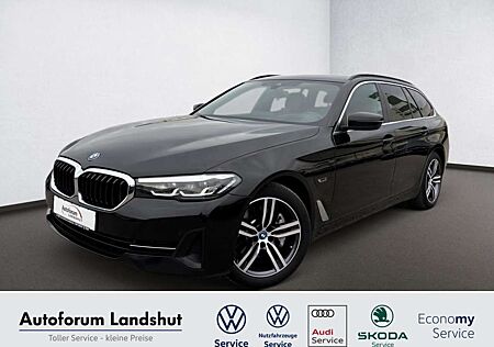BMW 530 e xDrive LIVECOCKPROF/AMBI/LEDER/HUD/ASSIST