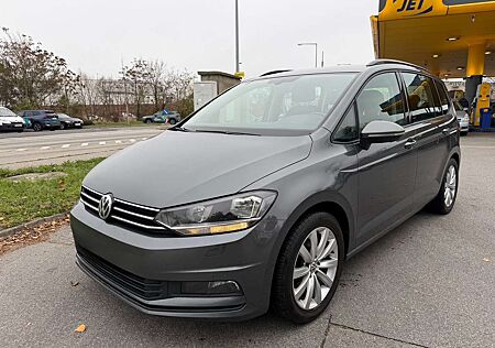 VW Touran Volkswagen Comfortline 2,0 BMT TDI DSG
