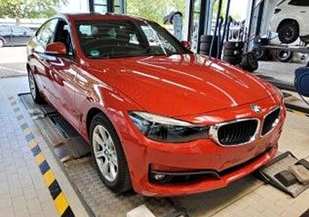 BMW 320 320dGT/Aut/Navi/HUD/LED/Panor/AHK/SportStz/Voll
