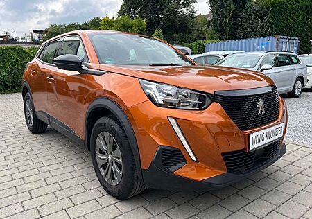 Peugeot 2008 Active Pack 1.2 DAB PDC AHK WENIG KILOMETER