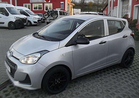 Hyundai i10 Klima Sommer +Winteräder