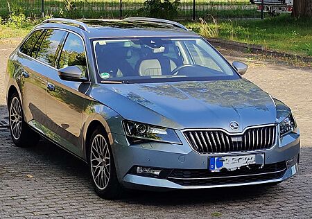 Skoda Superb III Combi Combi 2.0 TSI 4x4 DSG Style