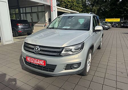 VW Tiguan Volkswagen 4Motion DSG 2.0 TDI *AHK*Xenon*NAVI*