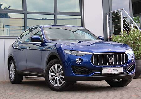 Maserati Levante Q4 3.0 V6 Autom. 360° Kamera Panorama