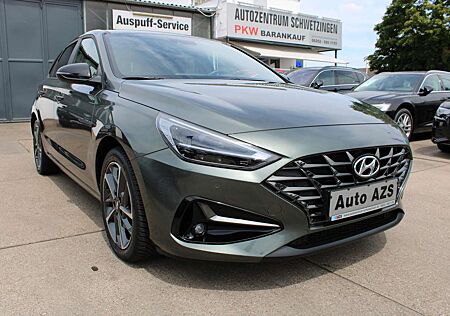 Hyundai i30 /SITZHEIZUNG/LENKRADHEIZUNG/NAVI/CAM/6-GANG