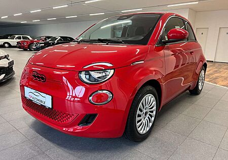 Fiat 500E Red**21.778km**Navi**1.Hand**Tüv Neu**