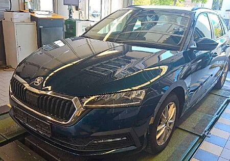 Skoda Octavia Combi Ambition *LED*AHK*Standheizung*
