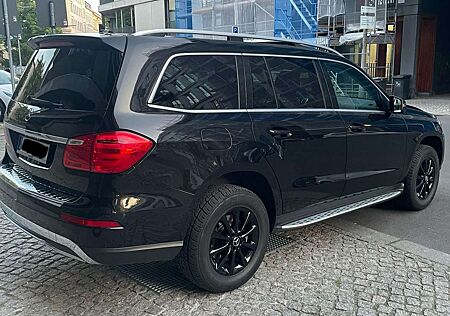Mercedes-Benz GL 350 BlueTEC 4Matic 7G-TRONIC