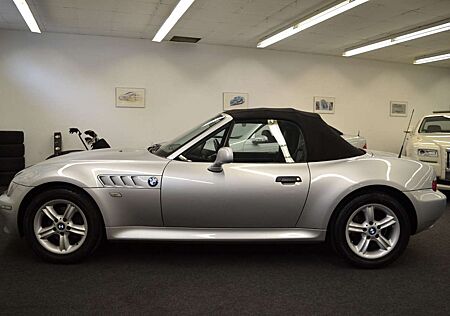 BMW Z3 Roadster 1.9 (Facelift) ORIGINAL 57000 Km!