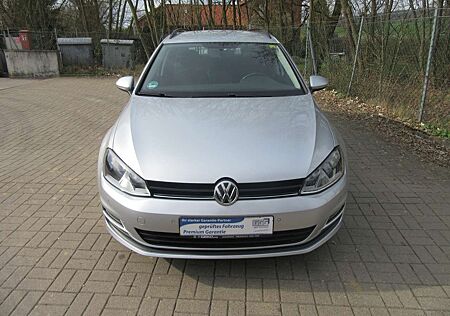 VW Golf Variant Volkswagen Comfortline BMT