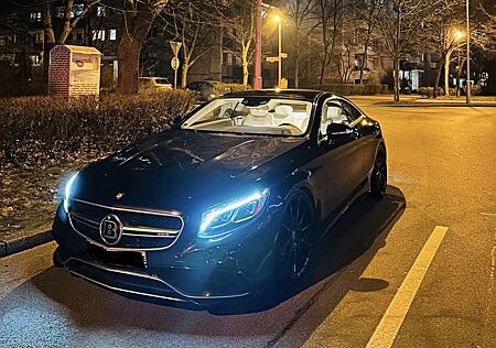 Mercedes-Benz S 500 S-Klasse Coupe 63 / Designo