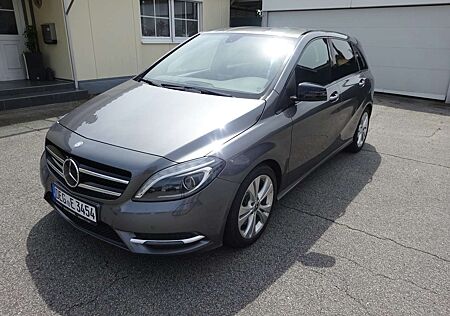 Mercedes-Benz B 220 B 220CDI Sportpaket 7 G-Tronic Navi Xenon