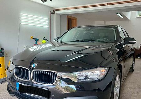 BMW 318d 318 Touring Advantage