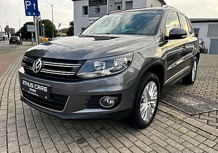 VW Tiguan Volkswagen Life 4Motion