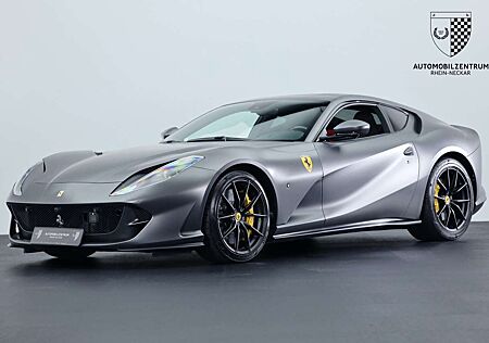 Ferrari 812 GrigioSilverstoneOpaco/AirbrushedShields