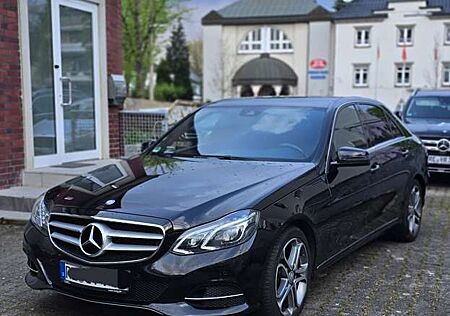 Mercedes-Benz E 200 BlueTEC 7G-TRONIC Avantgarde