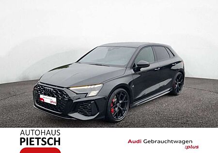 Audi RS3 2.5 TFSI quattro