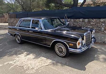 Mercedes-Benz 300 SEL 3.5