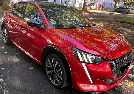 Peugeot 208 PureTech 100 GT Pack