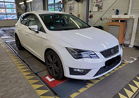 Seat Leon FR/1.Hand/Scheckheft/Navi/LED Scheinwerfer/Leder