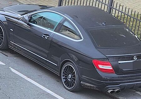Mercedes-Benz C 180 Coupe BlueEFFICIENCY