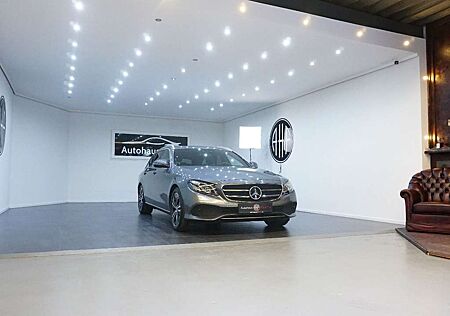 Mercedes-Benz E 350 d*TOTW*KAM*Carplay*AHK*SHZ*Schiebedach*