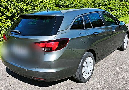 Opel Astra 1.6 D Start/Stop Sports Tourer Ultimate