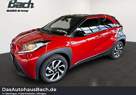 Toyota Aygo (X) 1.0 l Teamplayer 5 M/T