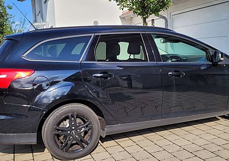 Ford Focus 1,0 Eco Boost Business