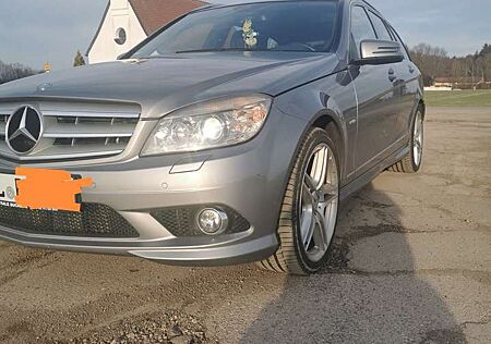 Mercedes-Benz 220 CDI Avangarde/ AMG Optik