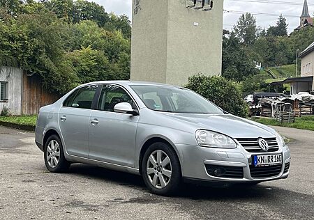 VW Jetta Volkswagen 2.0 TDI DSG*AUTOMATIK*-TÜV-Sitzheizung-PDC
