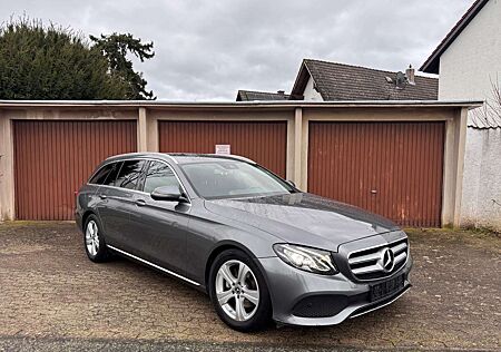 Mercedes-Benz E 220 d VOLLEDER*R-KAMERA*8 FACHBEREIFT*
