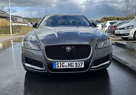 Jaguar XF 30d Aut. Prestige 21zoll Leder