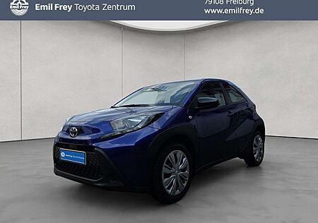 Toyota Aygo (X) X S-CVT Play auf Allwetterreifen